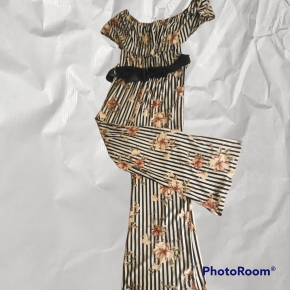 Vibe Sportswear, Sexy Jumper/Romper XL C47 - Picture 1 of 14